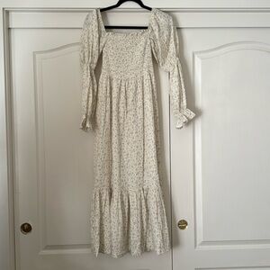 NWOT Nothing Fits But long sleeve Maxi dress